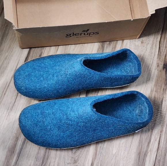 Glerups Men\'s Cozy Blue Wool Slip-Ons